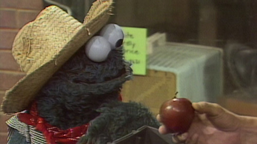 Sesame Street - S5E49: Cookie Monster’s Cousin Apple Monster Visits (0584)