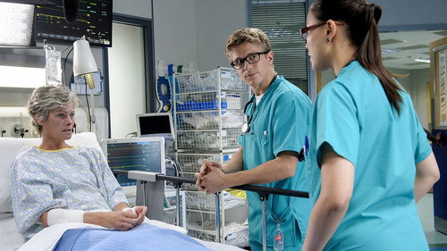 Casualty - S28E20: Bad Timing