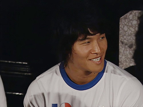 Infinite Challenge - S1E16: Summer Special: The Ghost-house Challenge