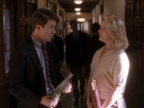 The West Wing - S2E22: Two Cathedrals