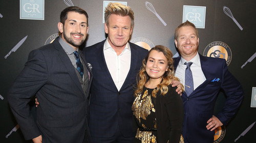 Hell's Kitchen - S17E16: All-Star Finale