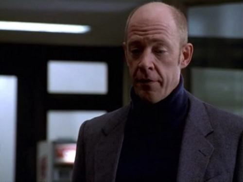 Law & Order: Special Victims Unit - S1E16: The Third Guy