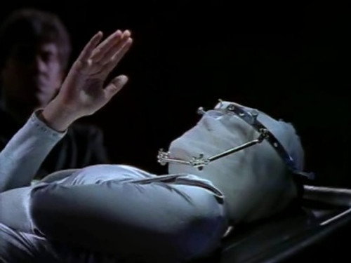 Highlander: The Series - S2E21: Counterfeit (1)
