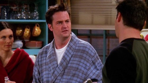 Friends - S6E14: The One Where Chandler Can't Cry (2)