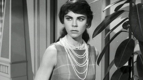 Perry Mason - S2E21: The Case of the Lost Last Act