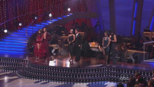 Dancing with the Stars - S9E11: Episode 905A