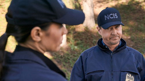 NCIS - S23E12: In Too Deep
