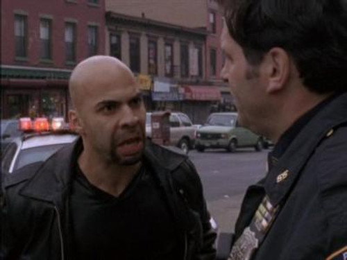 Third Watch - S1E14: 32 Bullets and a Broken Heart