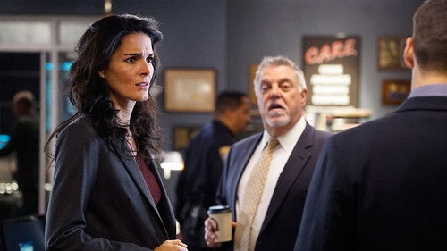 Rizzoli & Isles - S7E7: Dead Weight