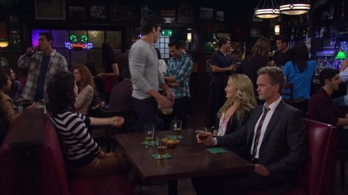 How I Met Your Mother - S8E1: Farhampton
