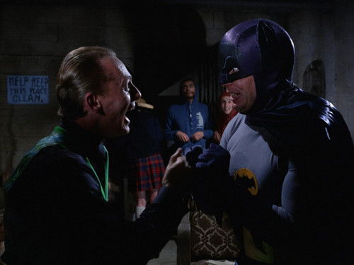 Batman - S1E12: When the Rat's Away the Mice Will Play