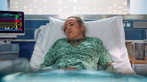Holby City - S22E38: Episode 38
