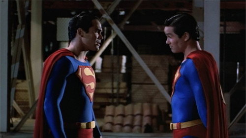 Lois & Clark: The New Adventures of Superman - S1E18: Vatman
