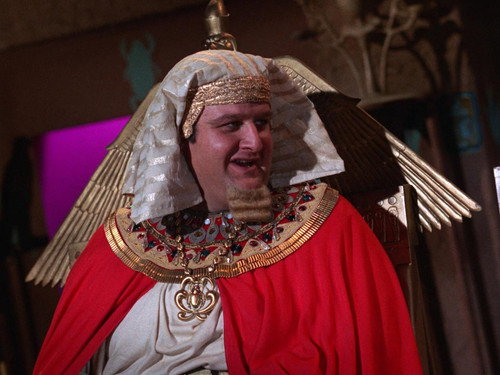 Batman - S2E53: King Tut's Coup