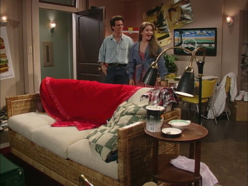 Full House - S7E2: The Apartment