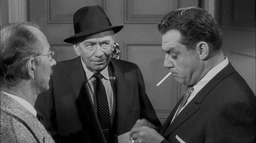 Perry Mason - S4E15: The Case of the Fickle Fortune