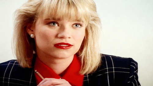 Knots Landing - S11E28: The Fan Club