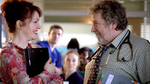 Holby City - S15E38: The Journey Home