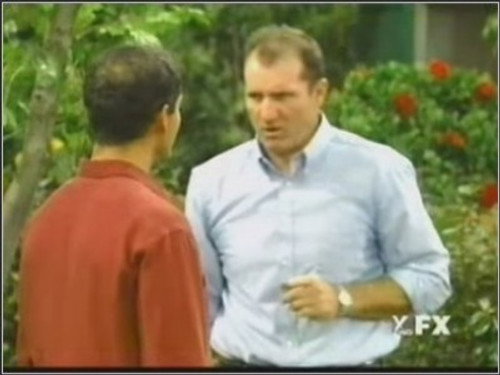 Married... with Children - S10E21: Al Goes to the Dogs