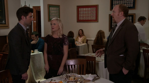 Parks and Recreation - S4E15: Dave Returns