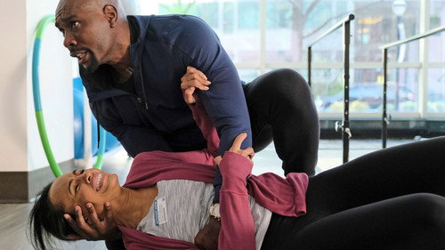 The Resident - S4E9: Doors Opening, Doors Closing