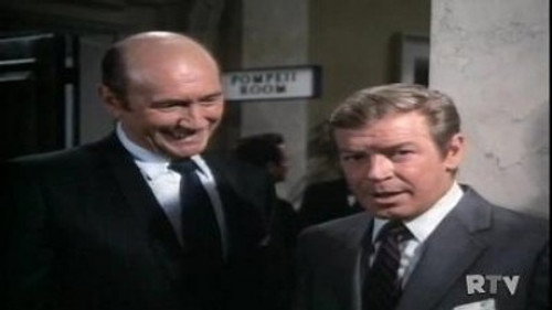 Ironside - S4E5: Noel's Gonna Fly