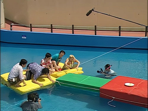 Infinite Challenge - S3E9: Summer Vacation Special - Hawaii Swimming Pool Special