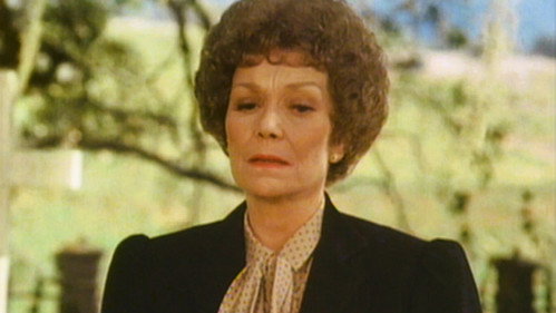 Falcon Crest - S1E1: In his Father's House