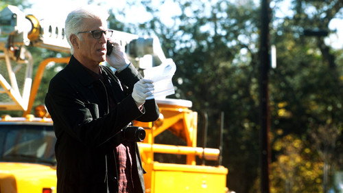 CSI: Crime Scene Investigation - S13E11: Dead Air