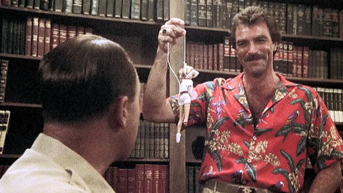 Magnum, P.I. - S3E10: Mixed Doubles