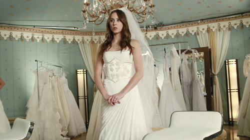 Pretty Little Liars - S4E23: Unbridled