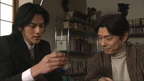 Kamen Rider - S11E4: Puzzle Decoding