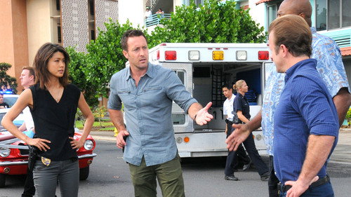 Hawaii Five-0 - S6E23: Pilina Koko (Blood Ties)