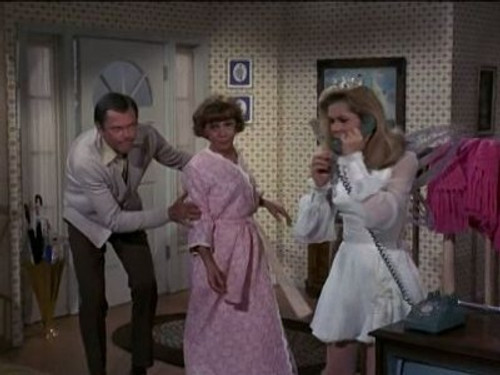 Bewitched - S7E16: The Good Fairy Strikes Again