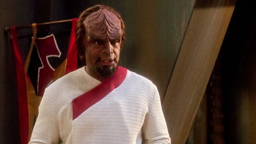 Star Trek: The Next Generation - S7E21: Firstborn