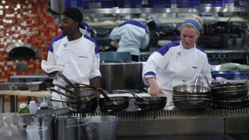 Hell's Kitchen - S9E6: 12 Chefs Compete