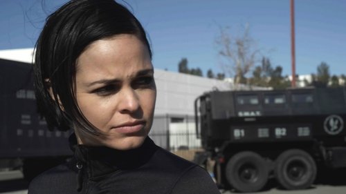 S.W.A.T. - S5E15: Donor