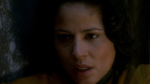 Star Trek: Voyager - S1E13: Faces