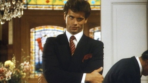 Falcon Crest - S4E3: Strangers