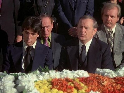 Quincy, M.E. - S3E8: Main Man