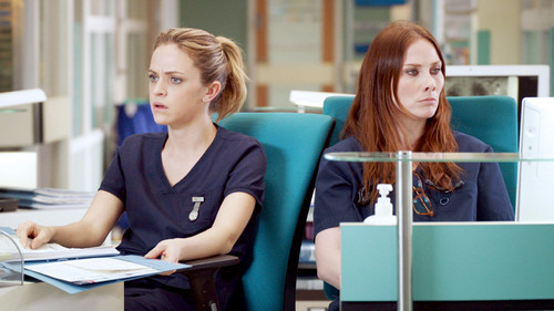 Holby City - S19E27: Someone to Look After Me