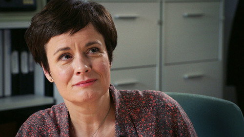 Holby City - S19E22: Other People's Dreams