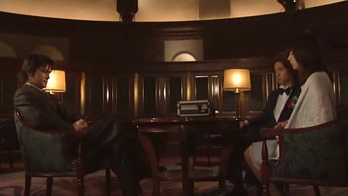 Kamen Rider - S13E9: Enter, the President