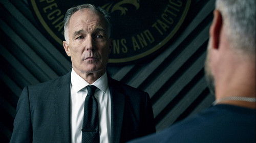 S.W.A.T. - S5E2: Madrugada