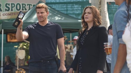Bones - S12E6: The Flaw in the Saw
