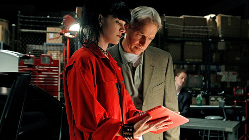 NCIS - S8E3: Short Fuse