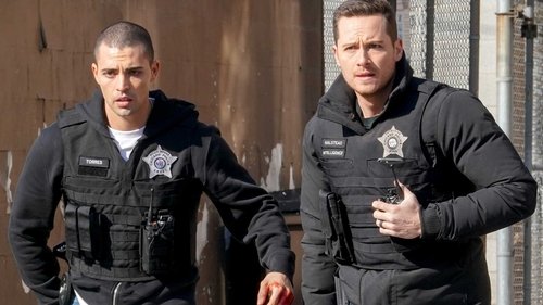 Chicago P.D. - S9E18: New Guard