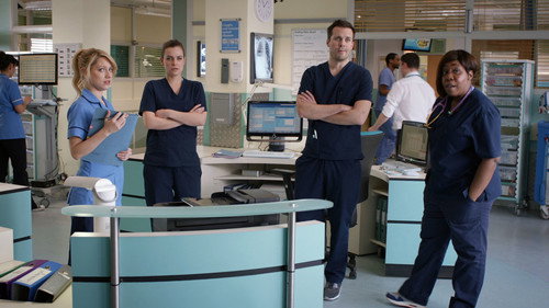 Holby City - S18E37: The Lone Ranger