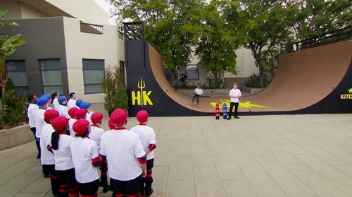 Hell's Kitchen - S21E3: Clawing Your Way to the Top
