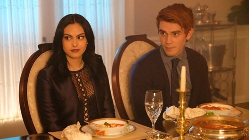Riverdale - S2E3: Chapter Sixteen: The Watcher in the Woods